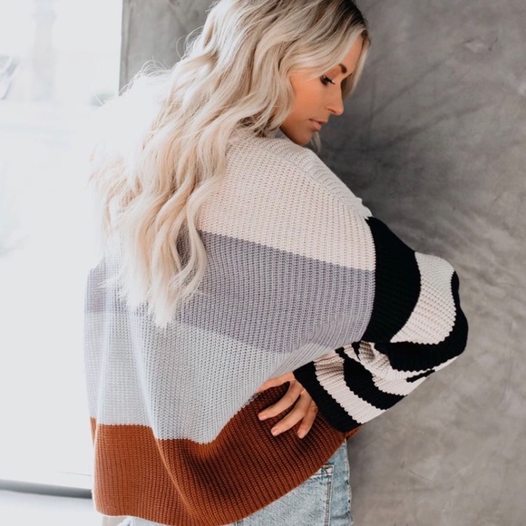 Big Striped Sweater - Picture 3 of 9